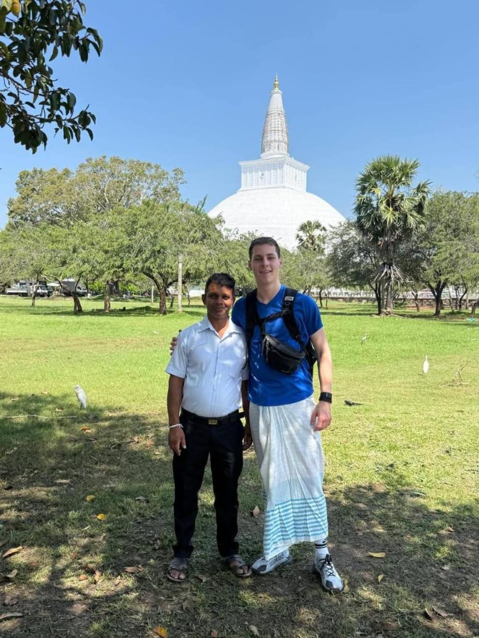 Feel Like Home Anuradhapura Eksteriør billede